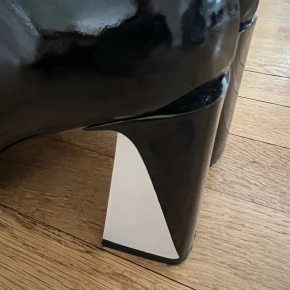 Shoes/ heels by Aleksandro Donneli - Picture 4 of 13